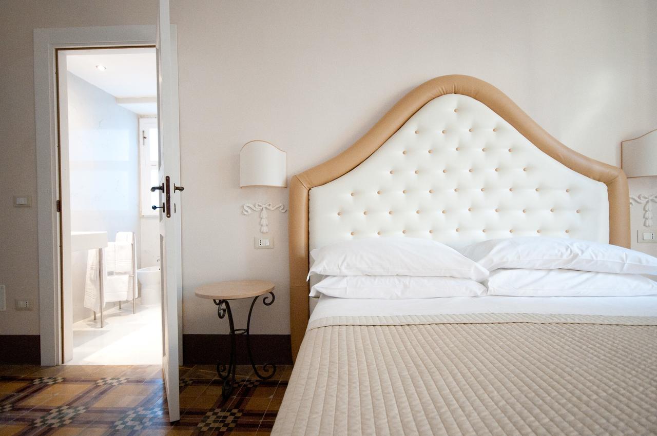 Sveva Rooms Noto Ngoại thất bức ảnh