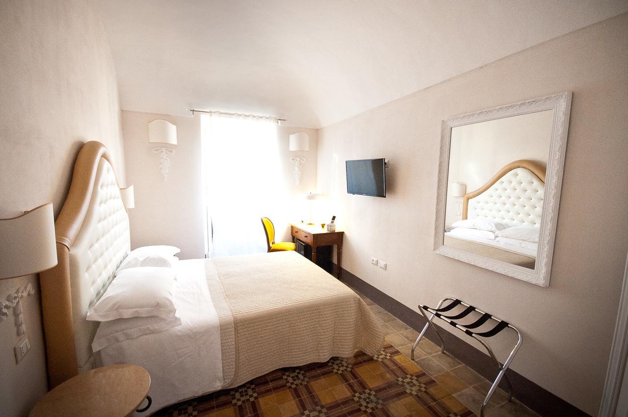 Sveva Rooms Noto Ngoại thất bức ảnh